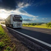 Польская фирма примет на работу водителей международных перевозок
