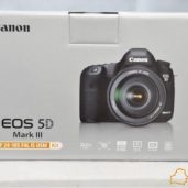 Canon EOS 5D Mark III EF 24-105mm F / 4 Комплект о