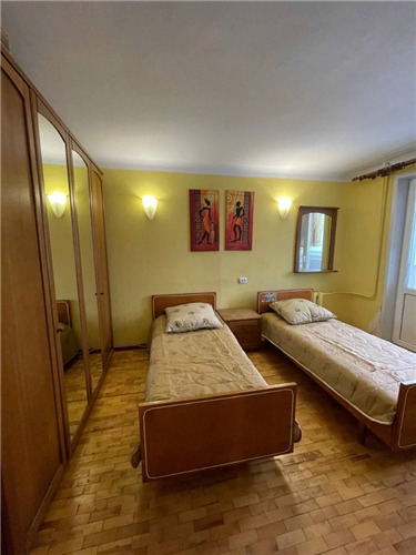Квартиры посуточно для жителей и гостей города. ул.Шамановского 35